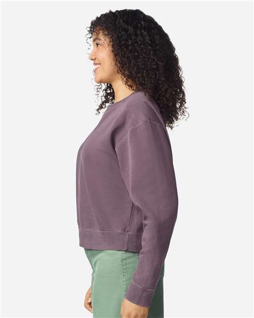 1566L Women's Garment-Dyed Mid-Length Crewneck Sweatshirt in 