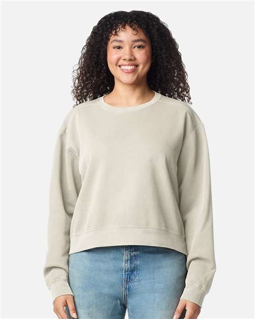 1566L Women's Garment-Dyed Mid-Length Crewneck Sweatshirt in Ivory