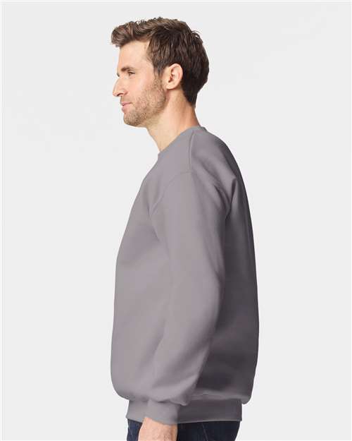 19000 Unisex Hammer Maxweight Crewneck Sweatshirt in 