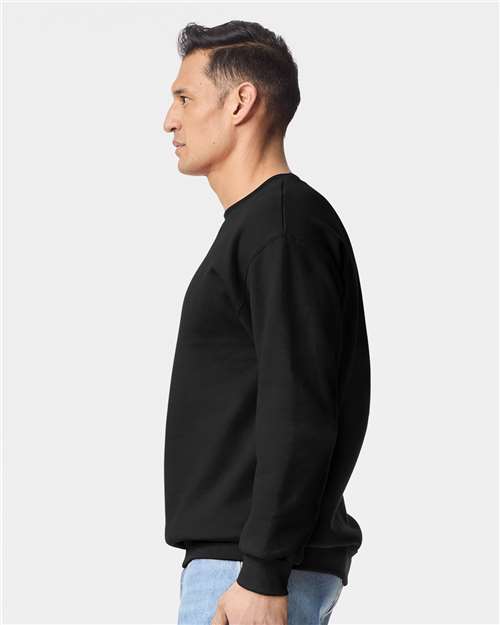 19000 Unisex Hammer Maxweight Crewneck Sweatshirt in 