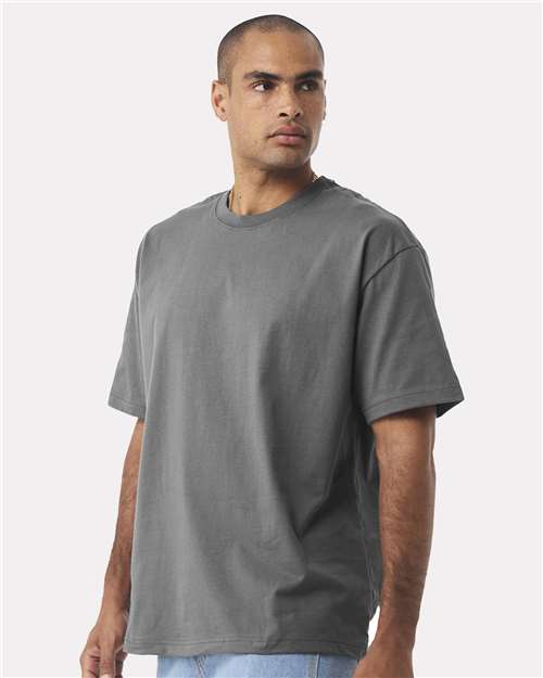 4610 Unisex 7.5 oz Heavyweight Tee in 