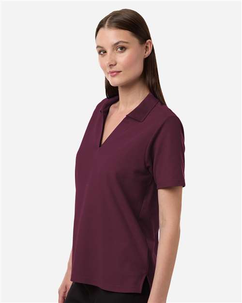 CE106W-Women's Resolve CVC Performance Pique Polo in Burgundy