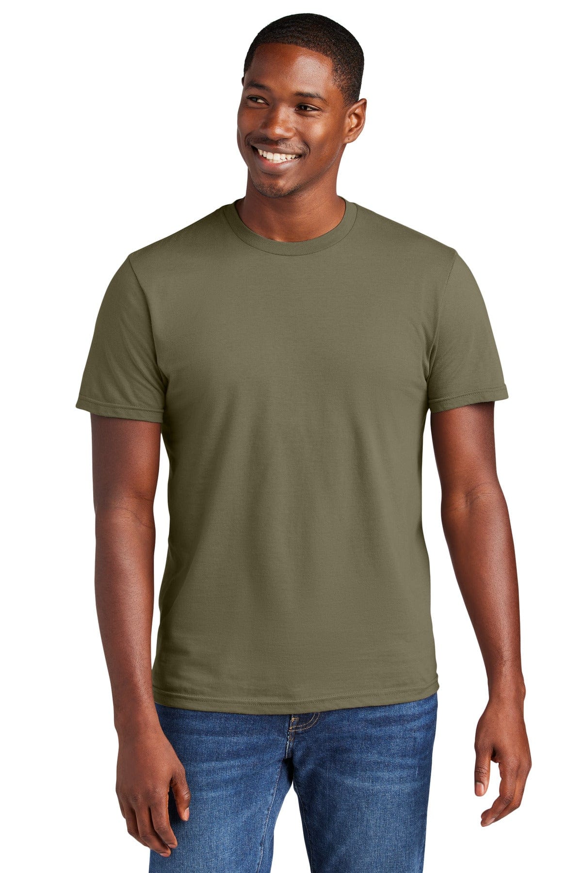 District DT6000 Very Important Tee in 