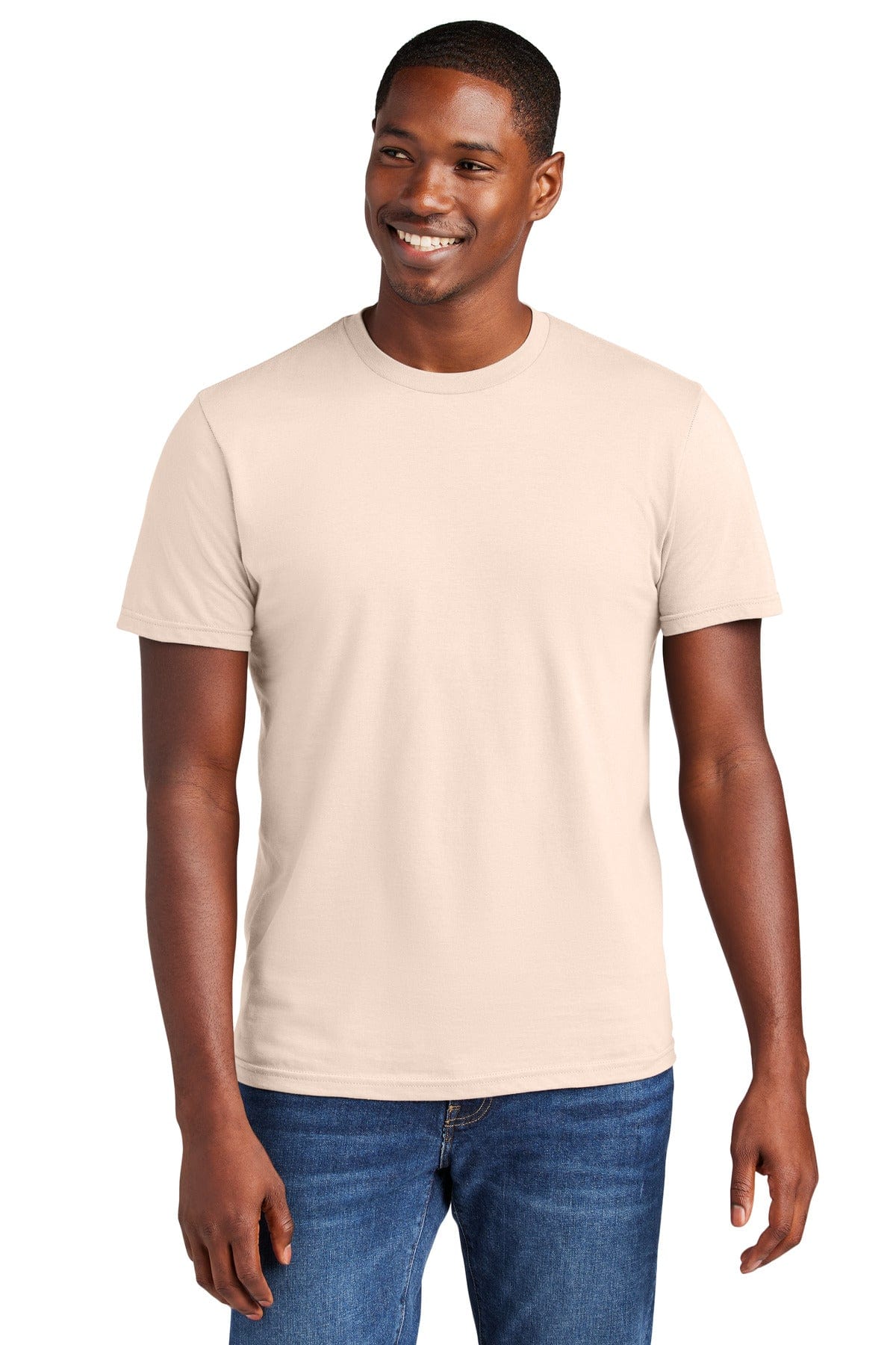 District DT6000 Very Important Tee in 