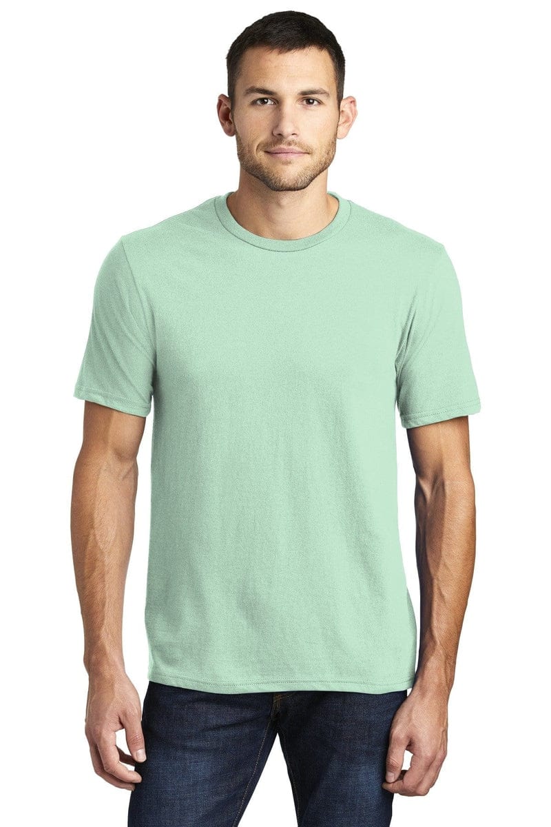 District DT6000 Very Important Tee in 