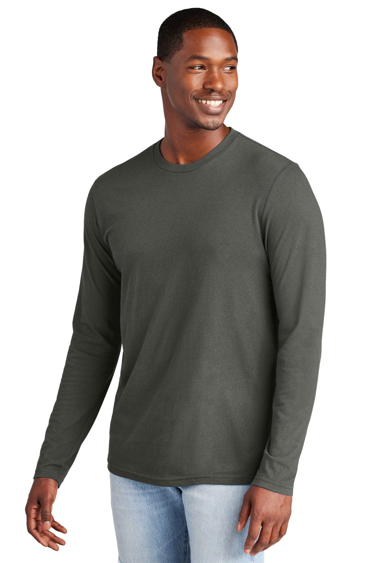 District DT6200 Very Important Tee, Long Sleeve in Deepest Grey