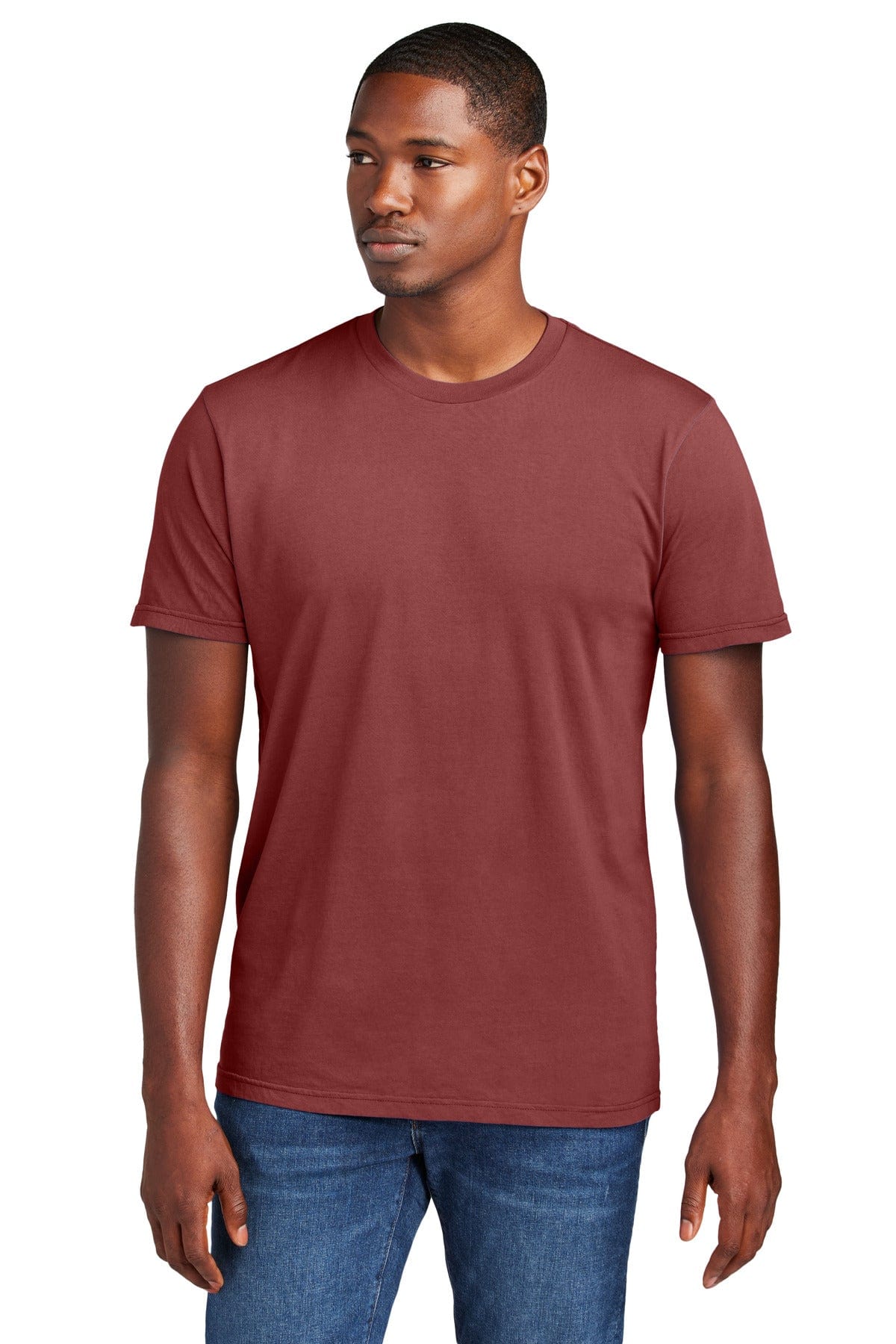 District Wash DT2101 Tee DT2101 in Garnet