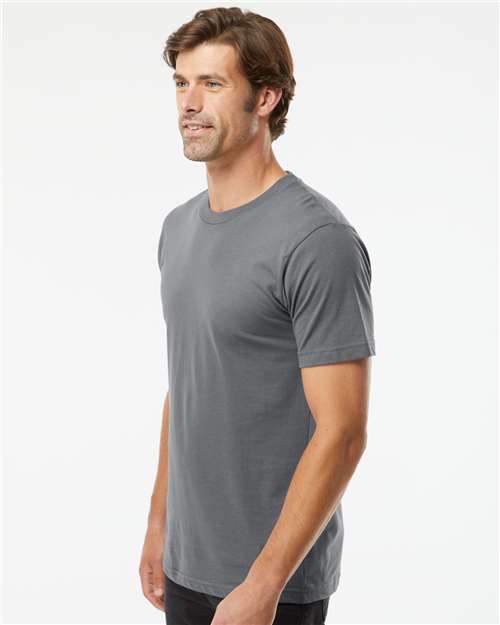 American Apparel 6364 2001: Unisex Fine Jersey Tee