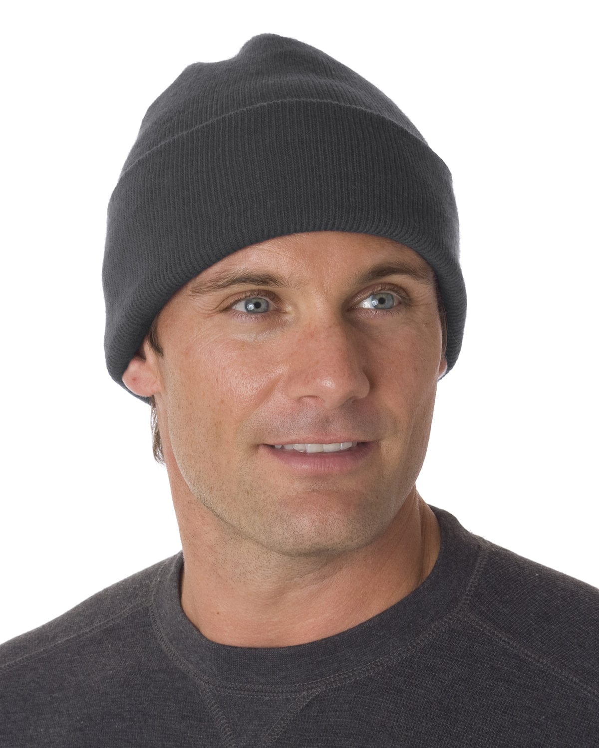 Bayside Headwear Bayside BA3825: 100% Acrylic Knit Cuff Beanie