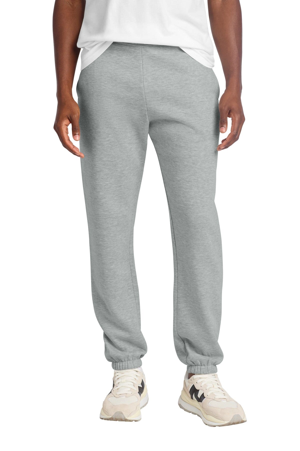 District DT6162 Heavyweight Fleece Sweatpant in Light Heather Grey