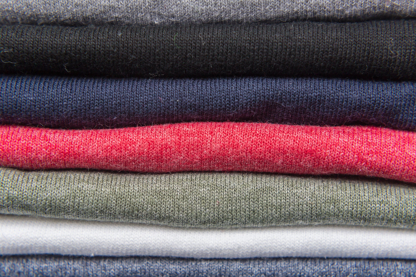 folded-clothes-Bulkthreads.com