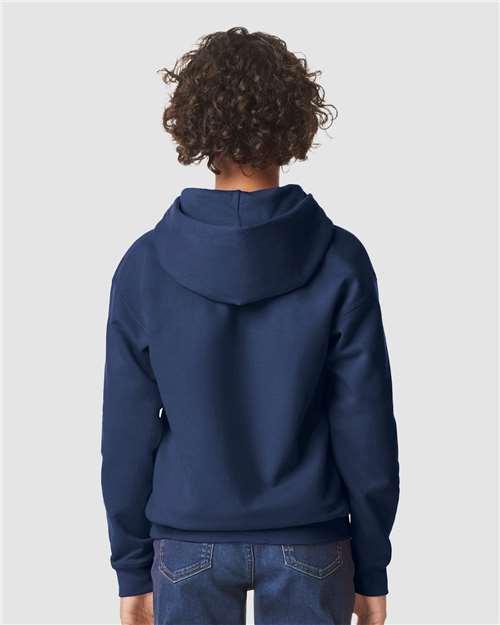 Gildan 11668 SF500B: Youth Softstyle Midweight Hooded Sweatshirt