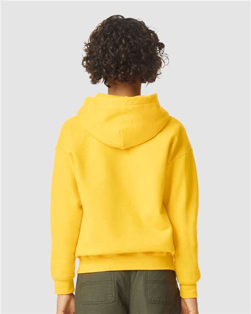 Gildan 11668 SF500B: Youth Softstyle Midweight Hooded Sweatshirt