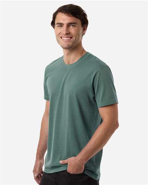 Independent Trading Co. PRM180PT Unisex Premium T-Shirt in 